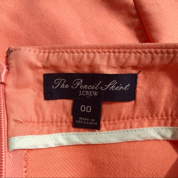 5/$20 The Pencil Skirt by J. Crew, size 00, pencil skirt with pockets - Picture 5 of 8